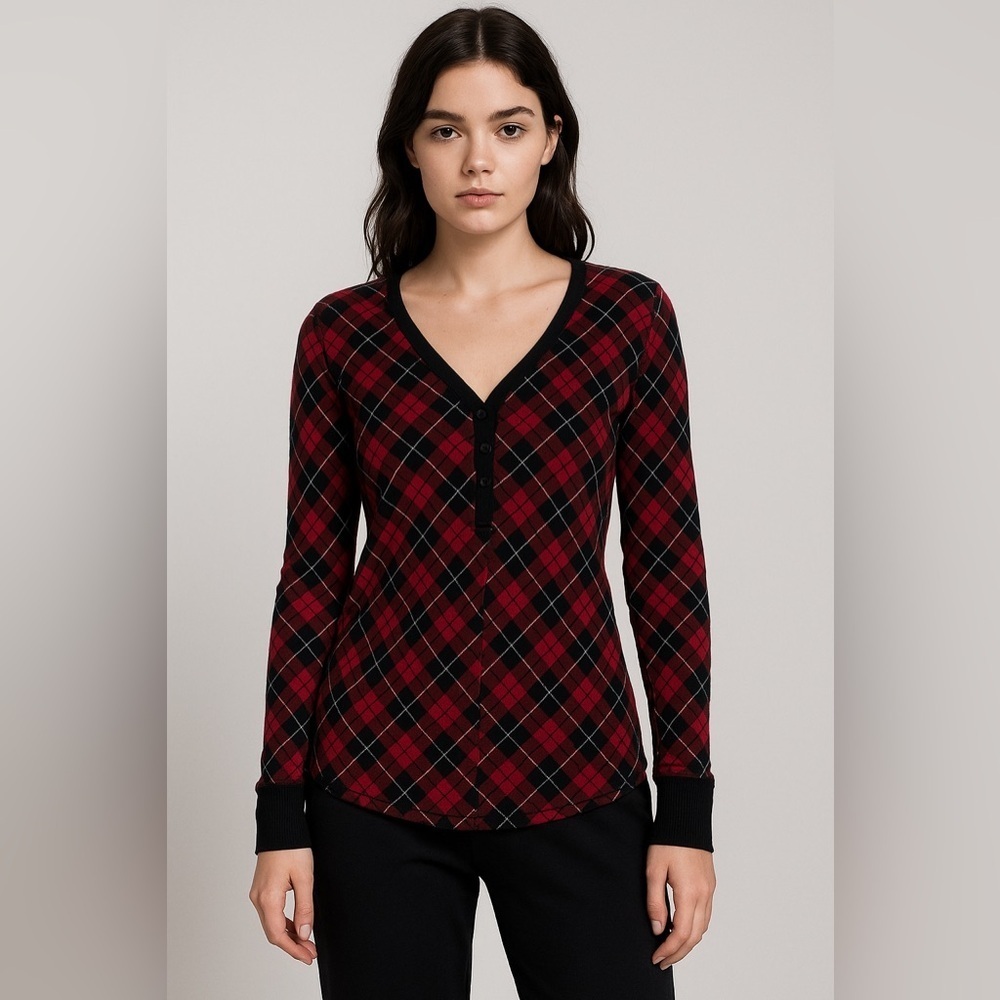 Victoria's Secret Thermal Short Pajamas in Red Black Plaid M goth grunge academi